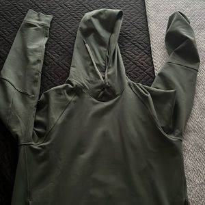 Lululemon city sweat hoodie barely worn size medium